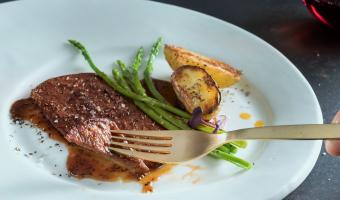 aleph farms non-gmo lab grown steak