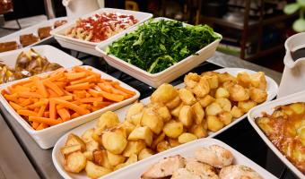Chartwells secures catering contacts with 5 schools within Halliard Trust 