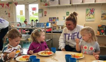 Hospital in West Yorkshire unveils new healthy children’s menu 