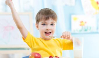 DfE opens free breakfast club programme opportunity for food providers