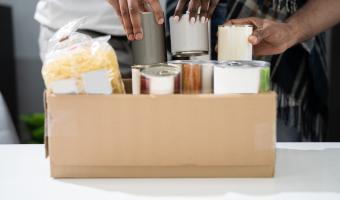 FareShare Cymru volunteers tackle food waste over Christmas period 