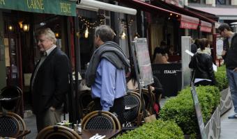 Restaurant diners browse