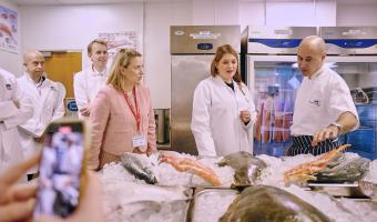 Norwegian Fisheries Minister celebrates UK sustainable seafood education 