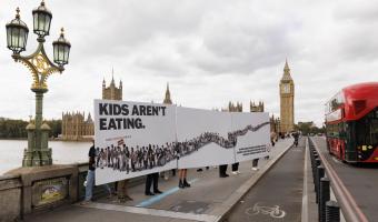 900,000 children living in poverty 