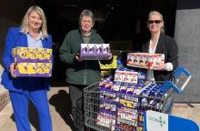 Pineapple Recruitment spreads Easter joy to Worcester foodbank 