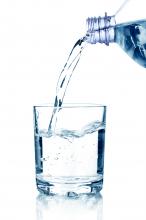 Dehydration hypernatraemia increase elderly patients risk death