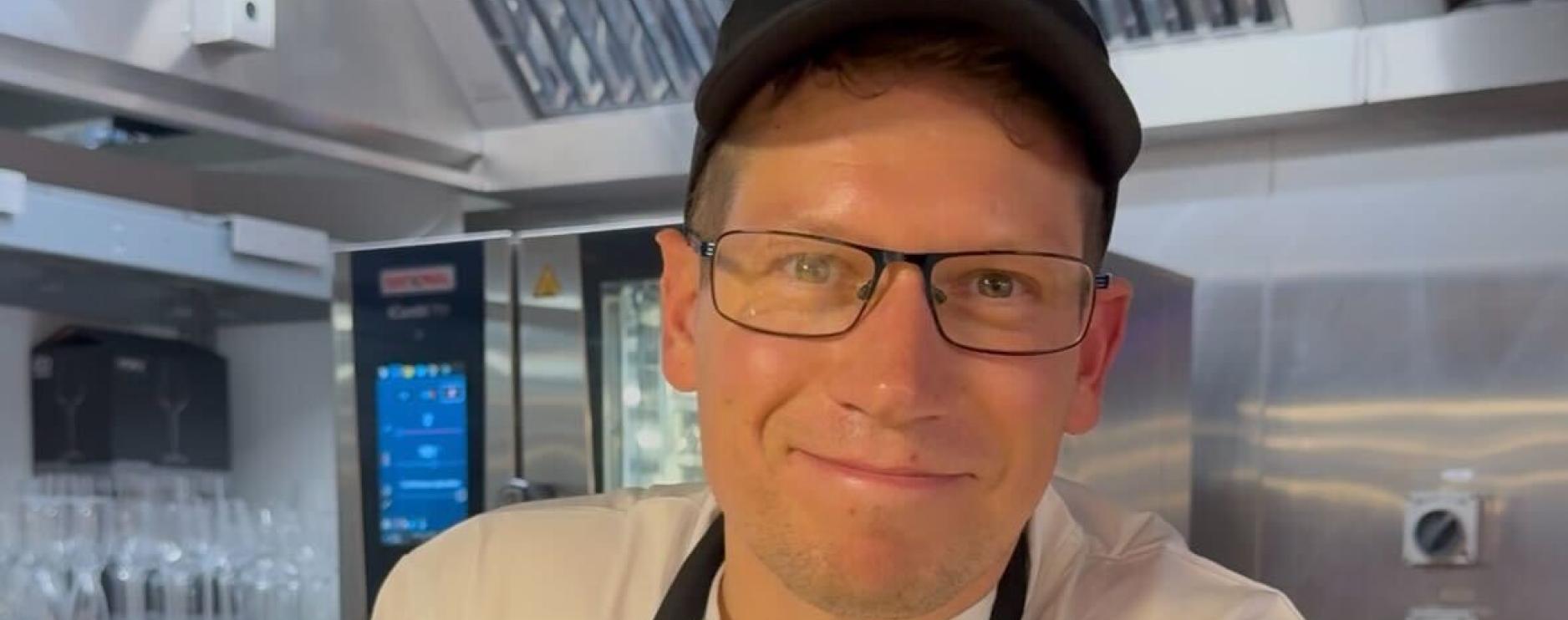 RAF chef Stefan Sewell wins Kraft Heinz culinary competition