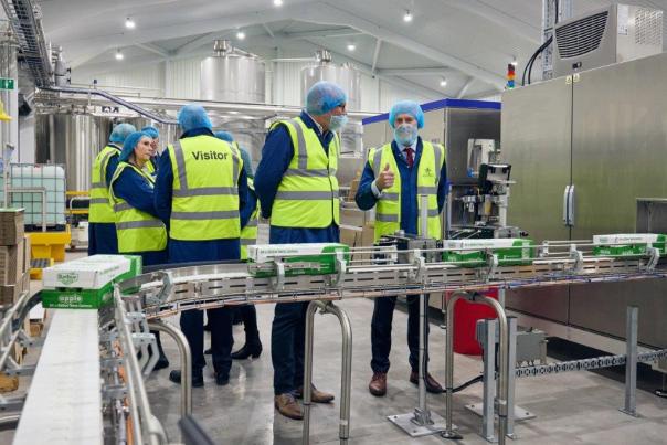 Radnor Hills unveils ‘pioneering’ high speed Tetra Pak line 