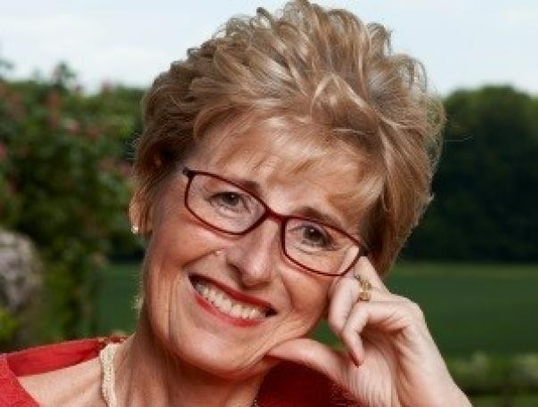 Robyn Jones OBE Robyn Jones OBE