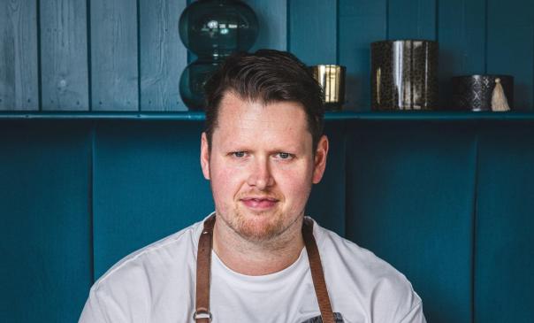 Chef Thomas Bateman enrols at Unilever Food Solutions Academy