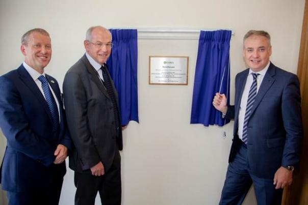 Ken McMeikan, Group Chief Executive at Brakes, Gavin Whitefield CBE, Chief Executive of North Lanarkshire Council and Richard Lochhead MSP, Cabinet Secretary for Rural Affairs, Food and the Environment unveil the plaque at Brakes Newhouse depot. Scottish Rural Affairs Secretary attends Brakes Newhouse depot opening