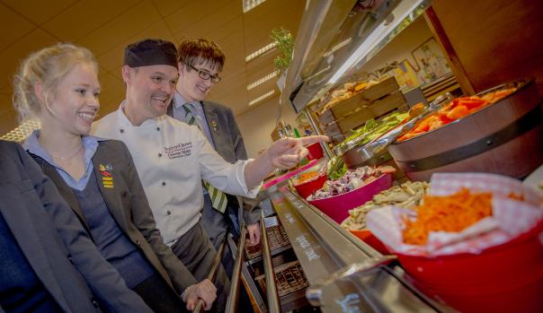 Bromsgrove pupils with head chef Damian Blake Bromsgrove School, Holroyd Howe, school caterer, images