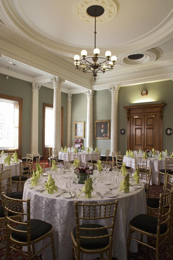 Council dining room at the Royal Socviety of Chemistry's Burlington House headquarters