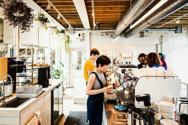 Research finds 48% of coffee drinks prefer to site in cafés over taking out Research finds 48% of coffee drinks prefer to site in cafés over taking out