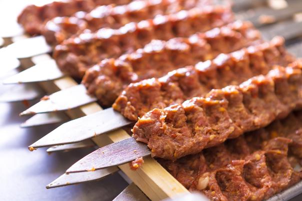 Food Standards Scotland urges Government to take stronger action on takeaways