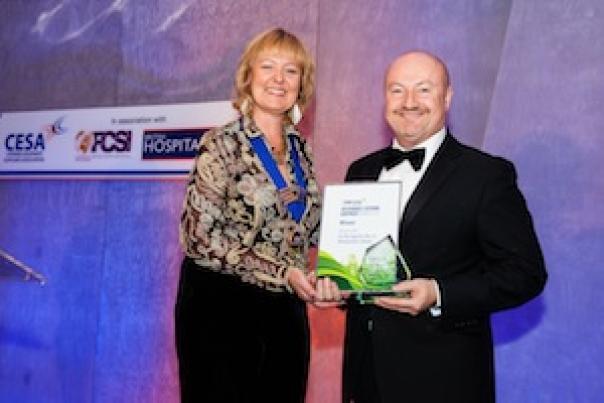 Glenn Roberts receiving the aard CESA, Gram, BHA, FCSI, refrigeration, Glenn Roberts, images