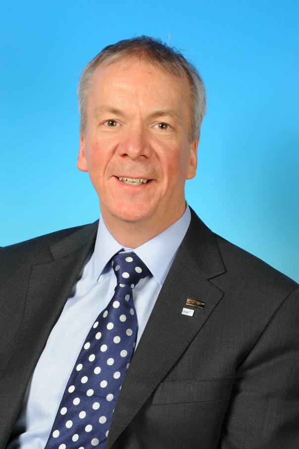Keith Warren, director of Catering Equipment Suppliers Assocation (CESA) CESA Conference Keith Warren Haythrop Park FCSI Caterer Gyles Brandreth