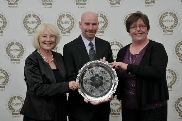 (l-r) Aramark’s UK HR director, Robbie Wheeler; Neill Murray, Aramark’s director SHEQ Offshore (Safety, Health, Environment, Quality) and Fran Collison, safety director at Aramark. Aramark's win