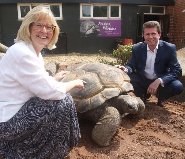 Mary-Korraine Hughes of Twycross Zoo with Lindley Group's Adam Elliott