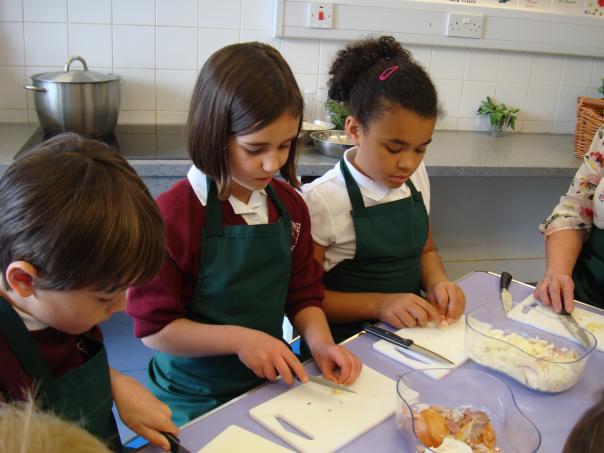 Year 3 children at Great Dunmow Primary School take part in Healthy Eating Week