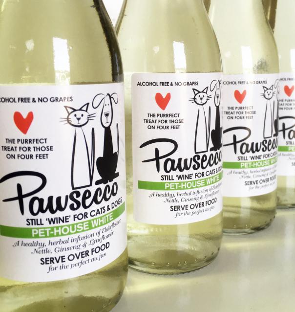 Pawsecco: Pet-House White